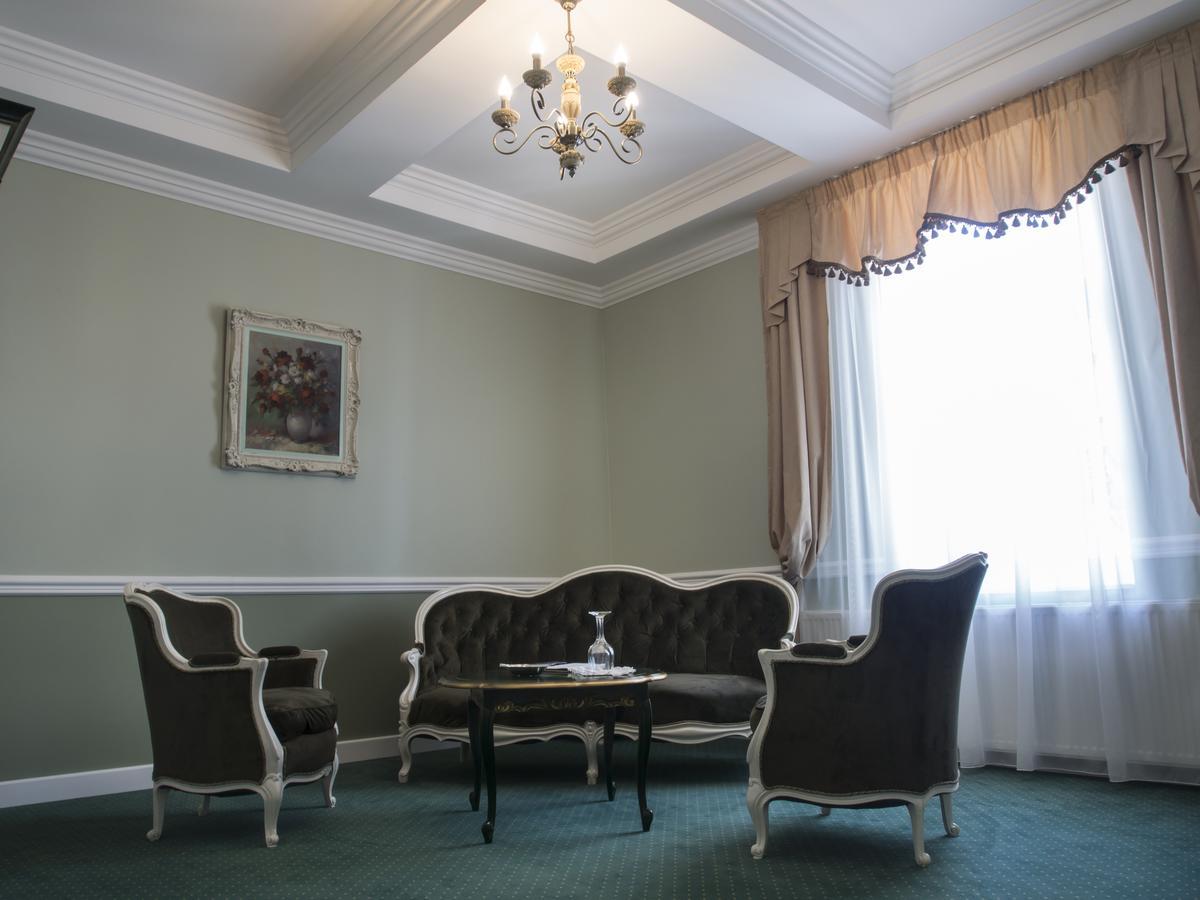Maison Elysee Sibiu Ngoại thất bức ảnh